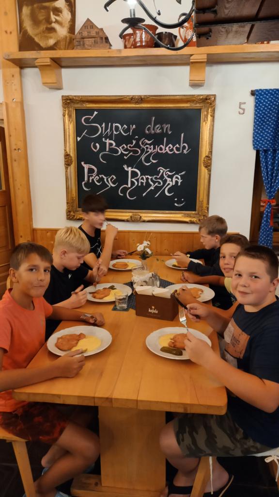 Večeře