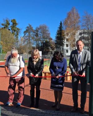 Přestřihnutí pásky